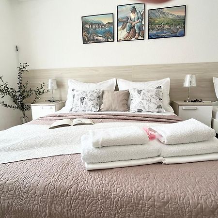 Apartments Irma บาชกาโวดา ภายนอก รูปภาพ