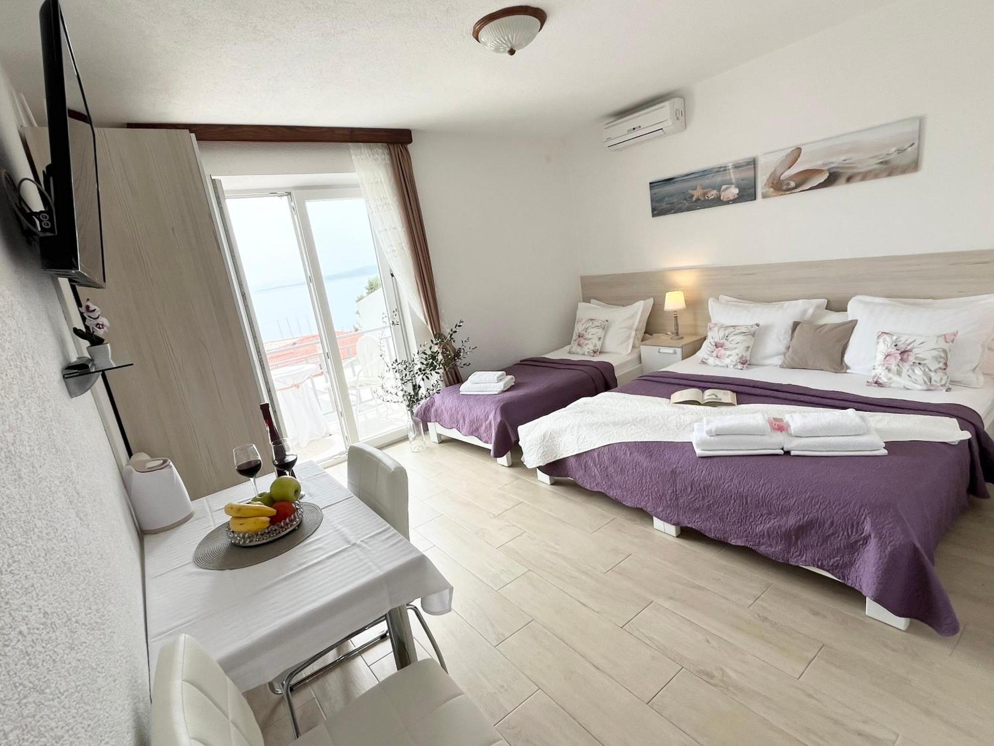 Apartments Irma บาชกาโวดา ภายนอก รูปภาพ