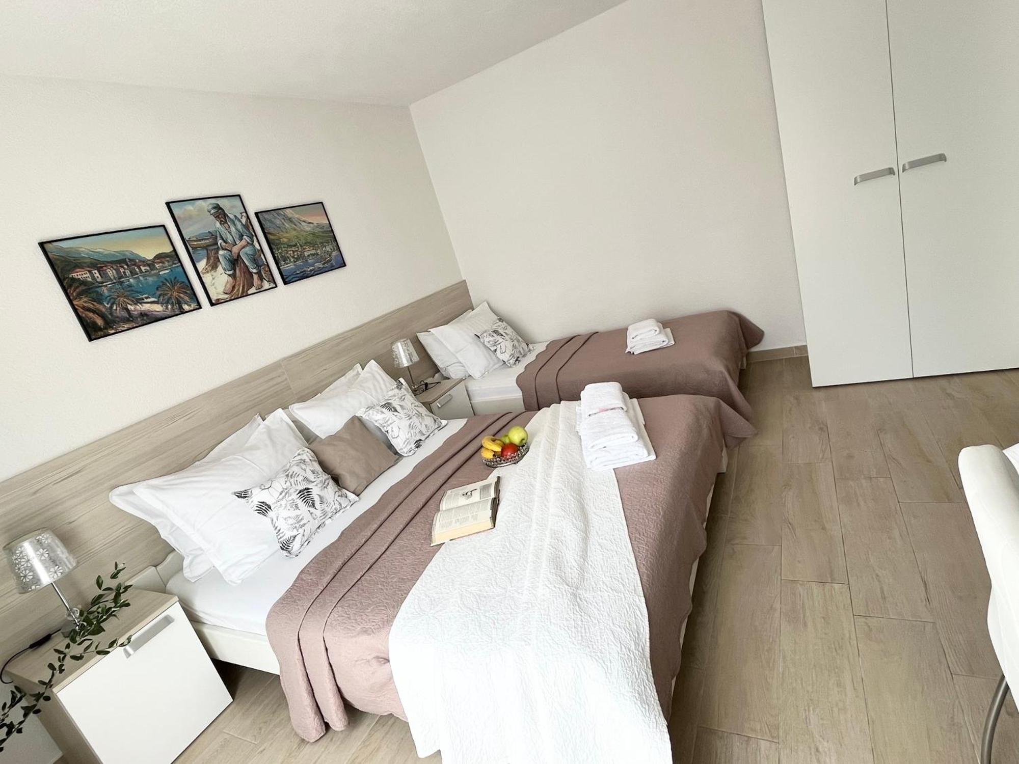 Apartments Irma บาชกาโวดา ภายนอก รูปภาพ