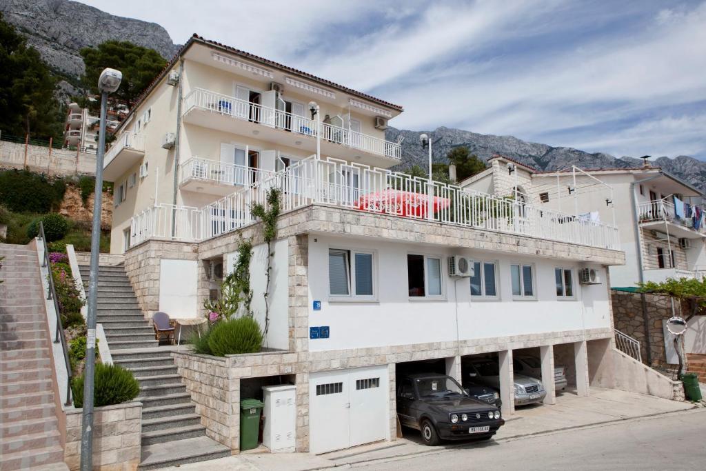 Apartments Irma บาชกาโวดา ภายนอก รูปภาพ