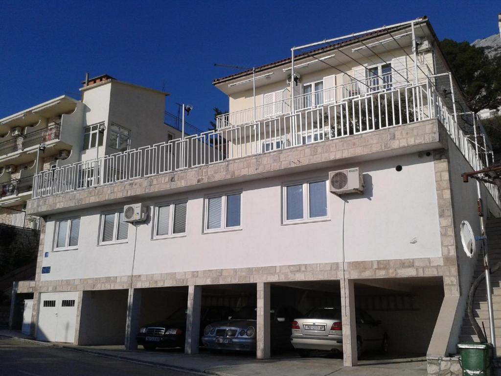 Apartments Irma บาชกาโวดา ภายนอก รูปภาพ